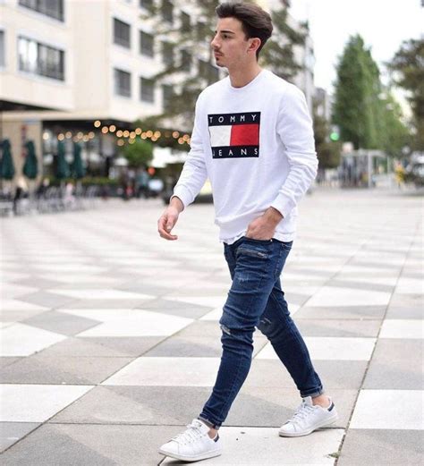 jeans and white sneakers men